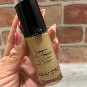 Luminous Silk Foundation 0.5 Oz (Travel Friendly) #6